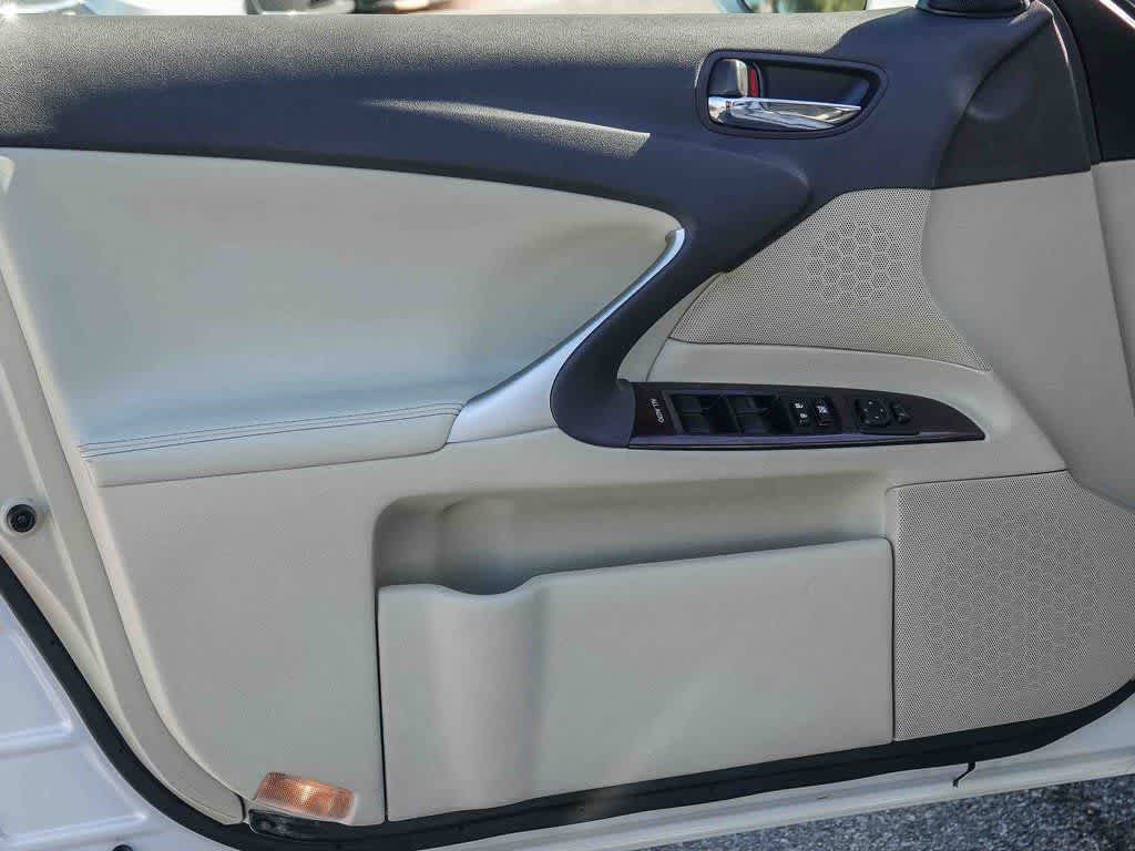 Thumbnail: 2012 Lexus IS - 19