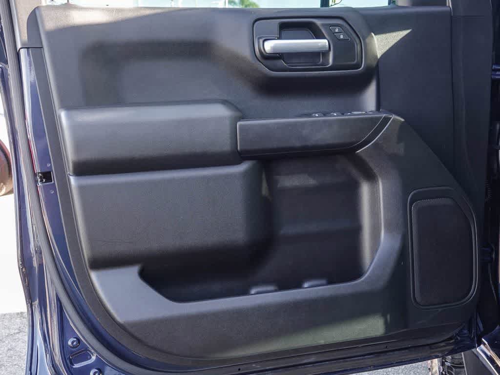 Thumbnail: 2020 Chevrolet Silverado 1500 - 20