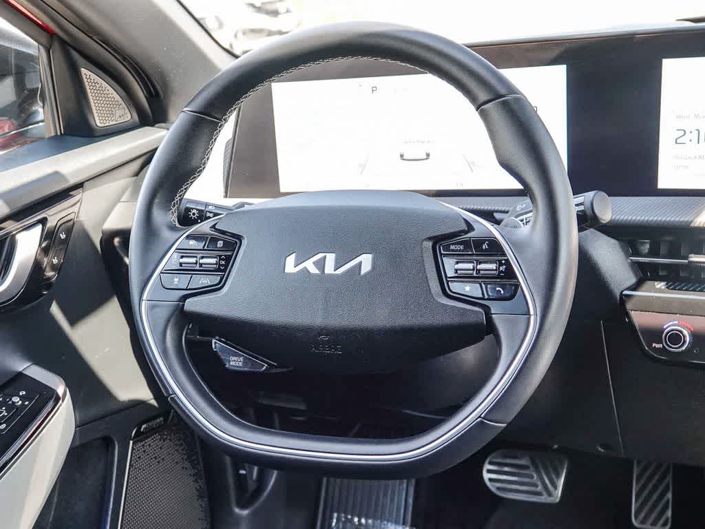 Thumbnail: 2023 Kia EV6 - 14