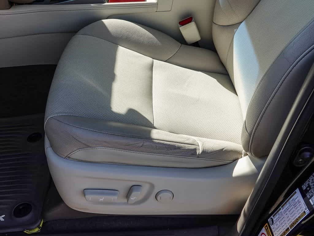 Thumbnail: 2017 Lexus GX - 19