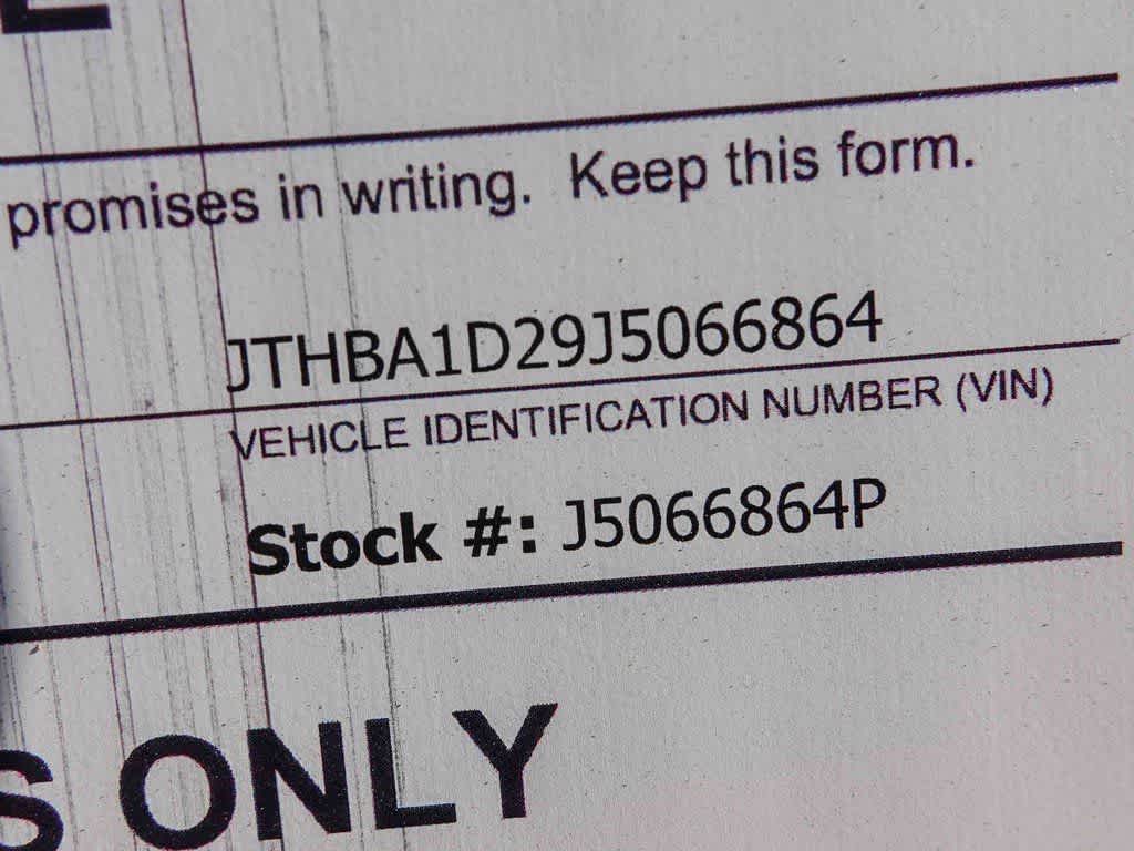 Thumbnail: 2018 Lexus IS - 28