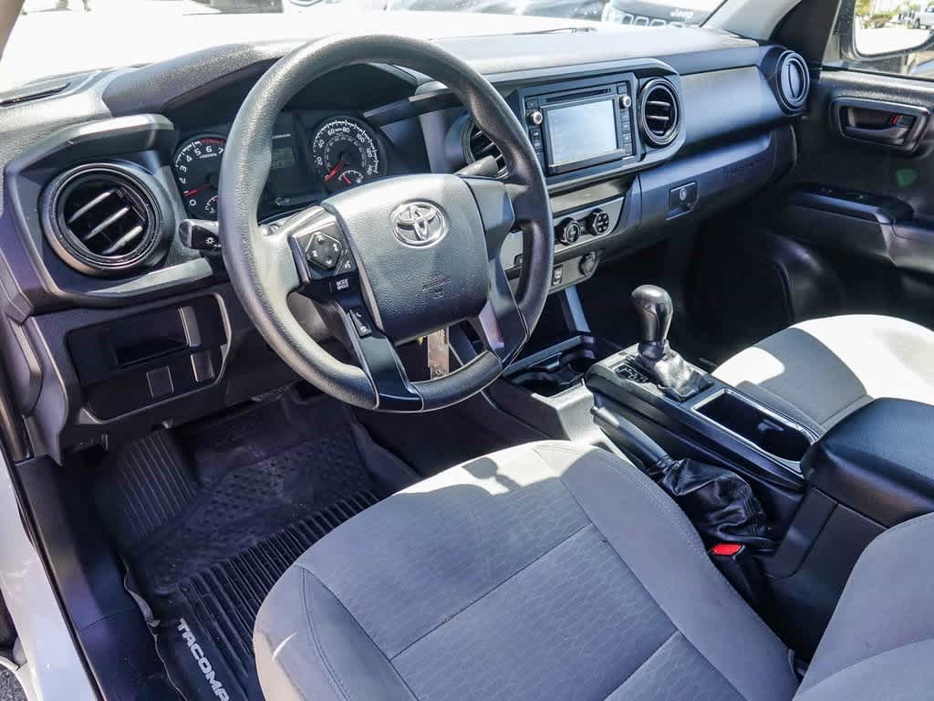 Thumbnail: 2017 Toyota Tacoma - 11