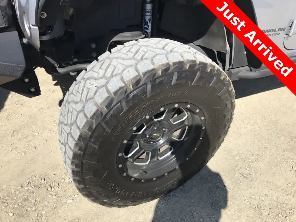 Thumbnail: 2016 Jeep Wrangler - 2