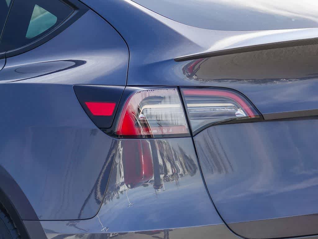 Thumbnail: 2022 Tesla Model Y - 7