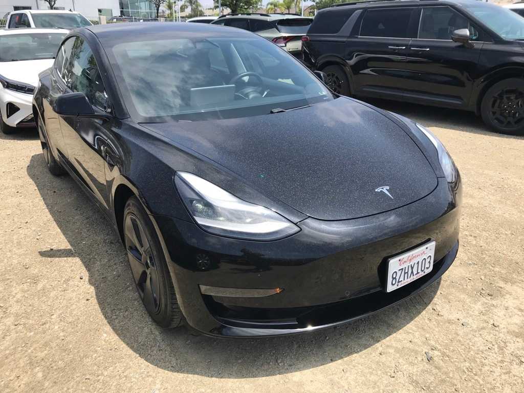 2021 Tesla Model 3 Standard Range 3