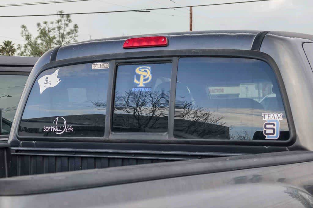 Thumbnail: 2013 Toyota Tacoma - 12