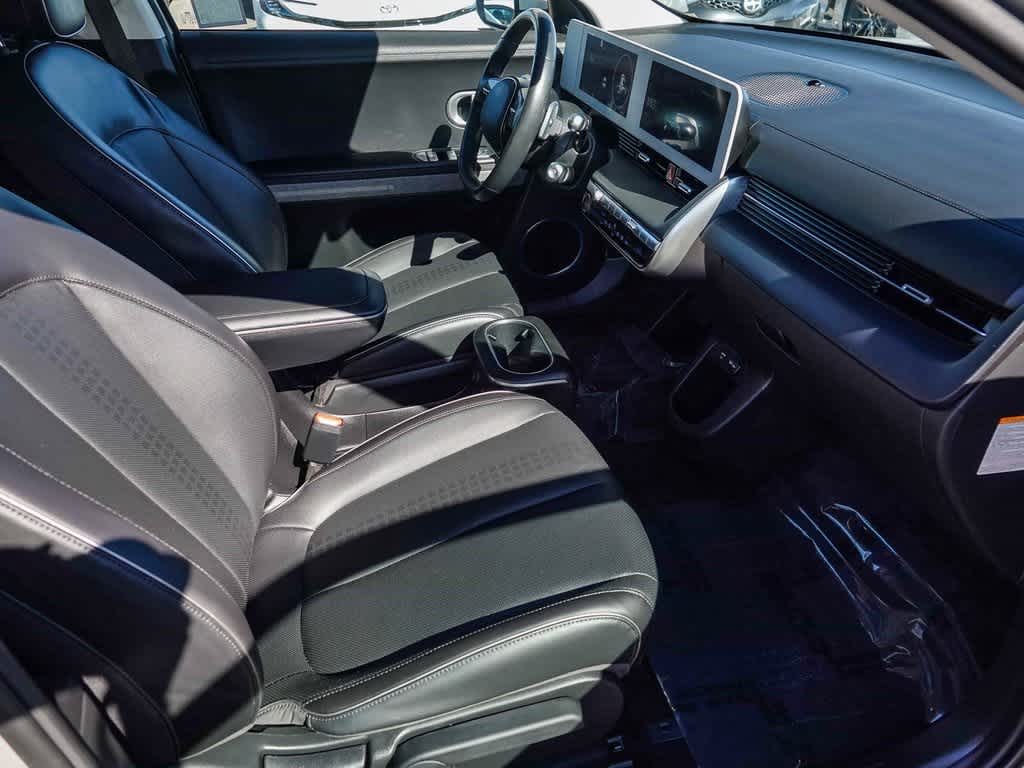 Thumbnail: 2023 Hyundai Ioniq 5 - 16