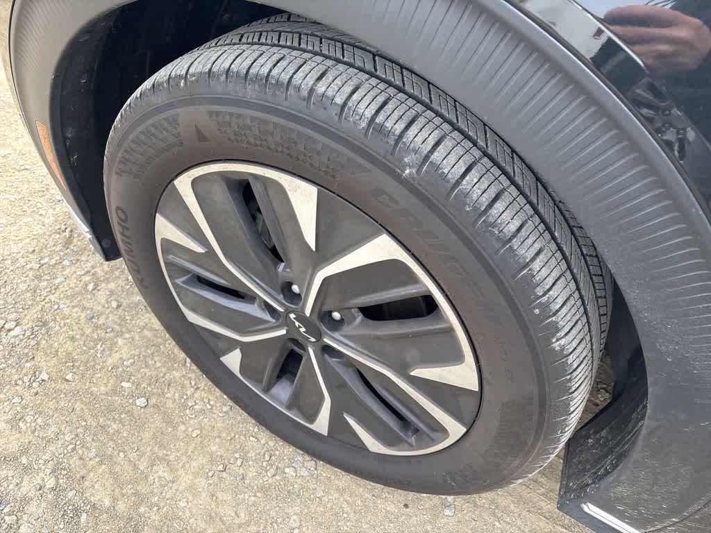 Thumbnail: 2024 Kia EV6 - 10