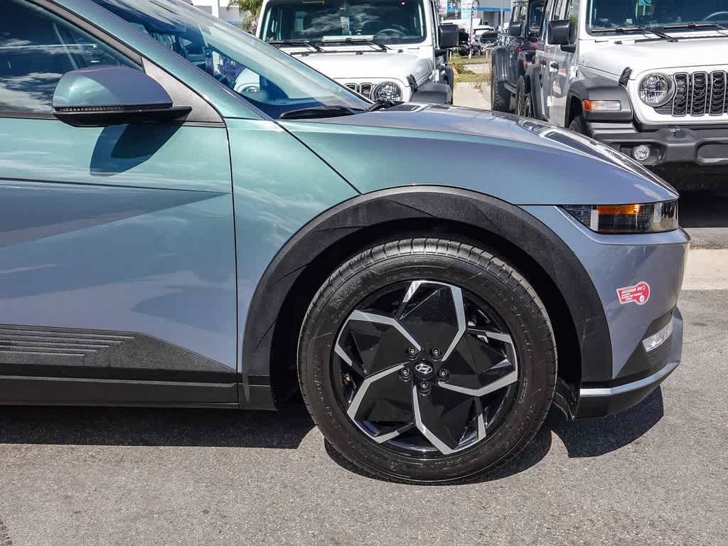 Thumbnail: 2024 Hyundai Ioniq 5 - 9