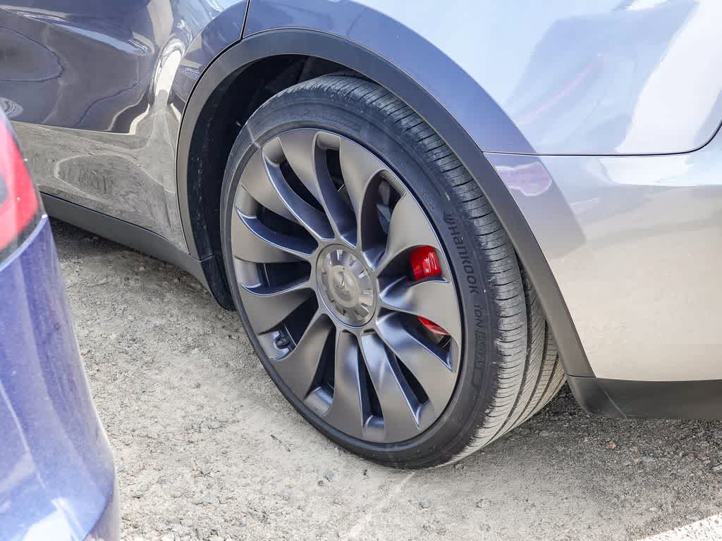 Thumbnail: 2024 Tesla Model Y - 16