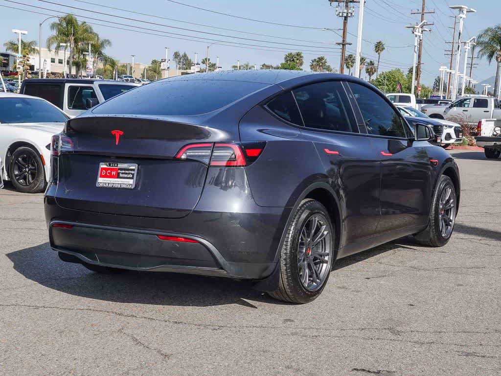 Thumbnail: 2024 Tesla Model Y - 4