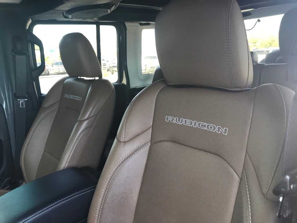 Thumbnail: 2022 Jeep Wrangler - 8
