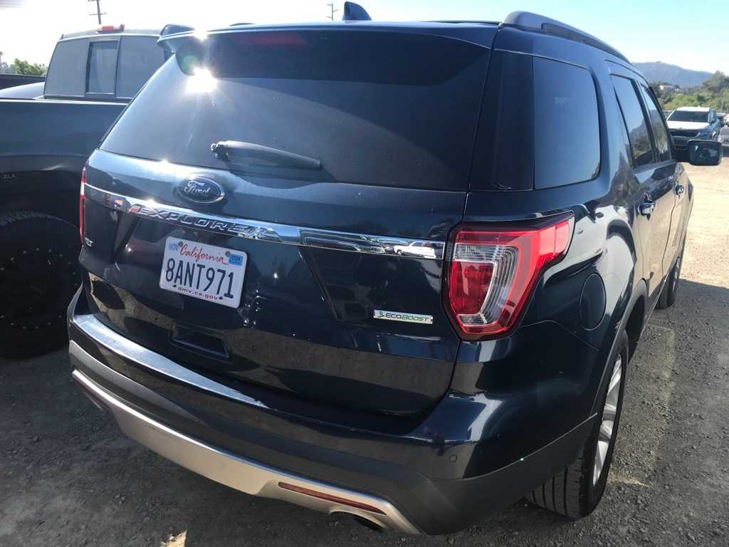 Thumbnail: 2017 Ford Explorer - 6