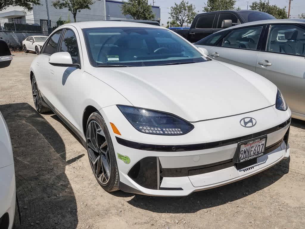 Thumbnail: 2023 Hyundai Ioniq 6 - 4