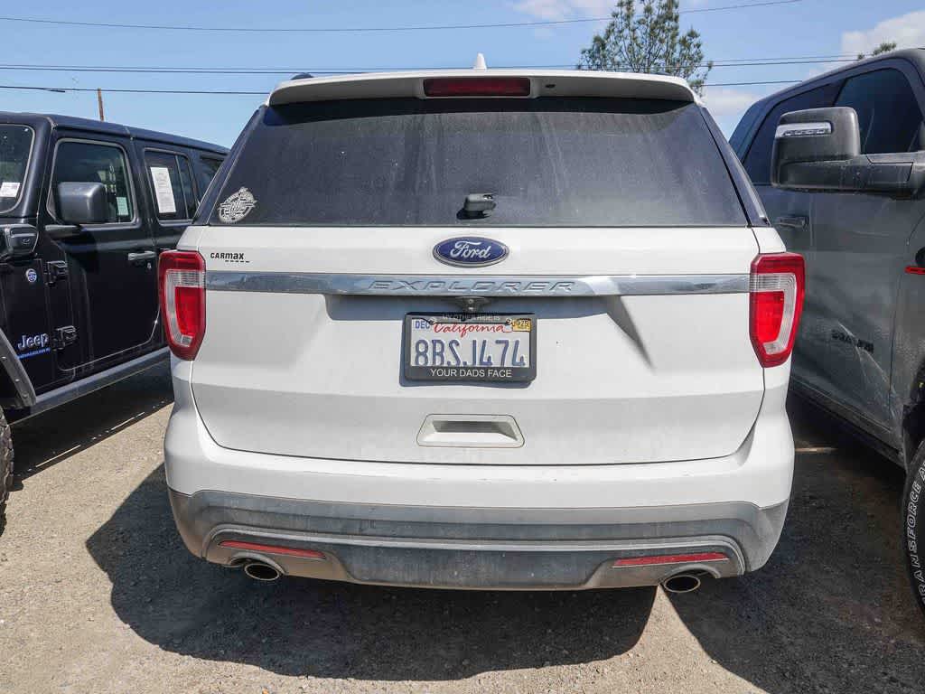 Thumbnail: 2017 Ford Explorer - 11