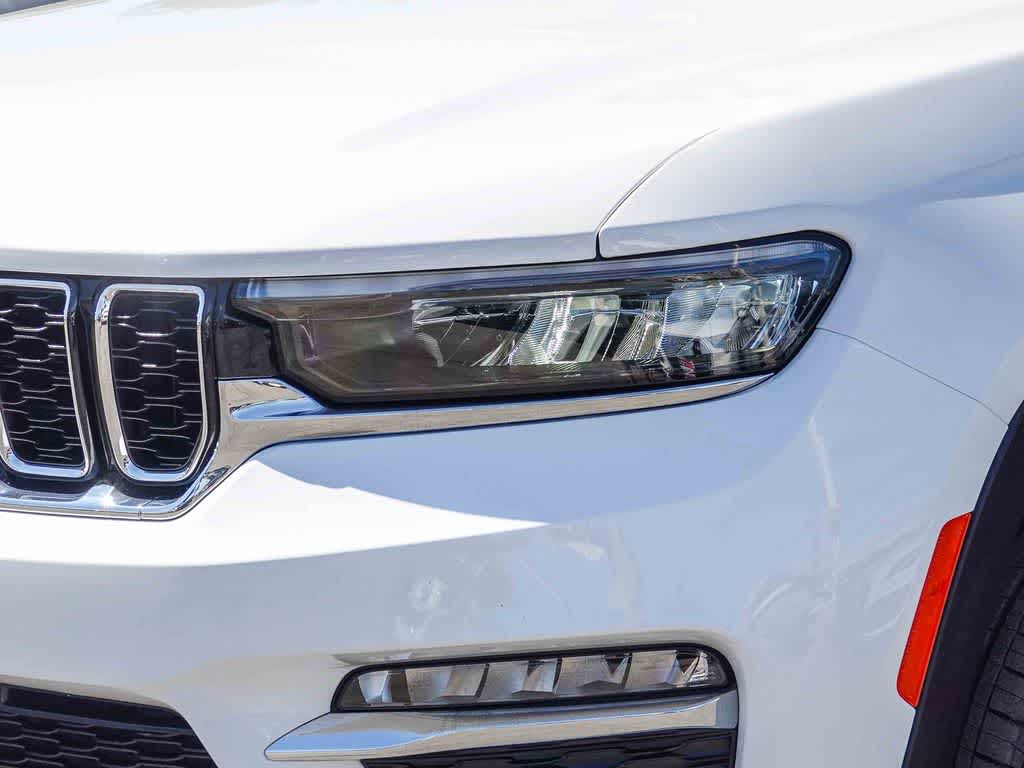 Thumbnail: 2023 Jeep Grand Cherokee - 8