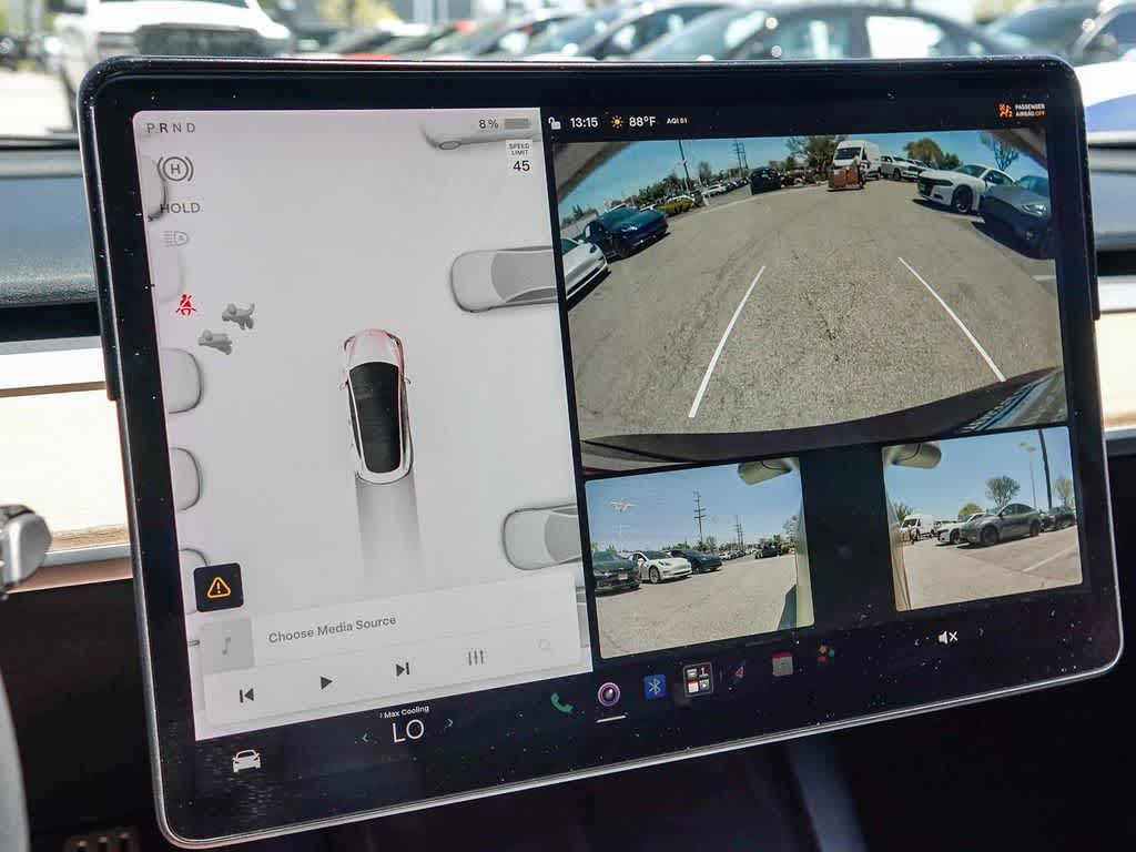 Thumbnail: 2021 Tesla Model 3 - 23