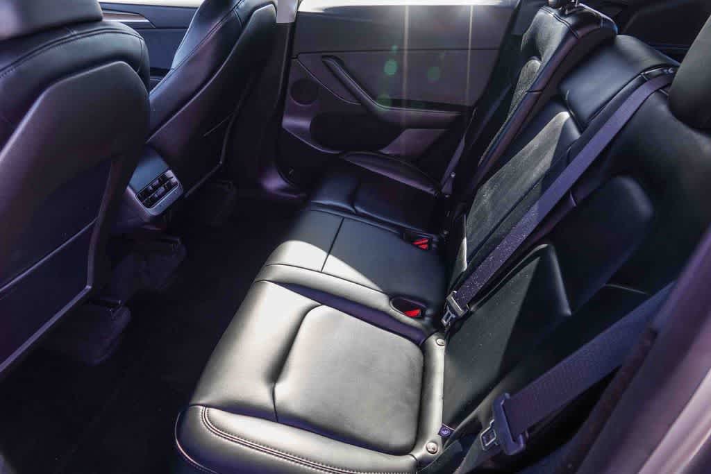 Thumbnail: 2025 Tesla Model Y - 16