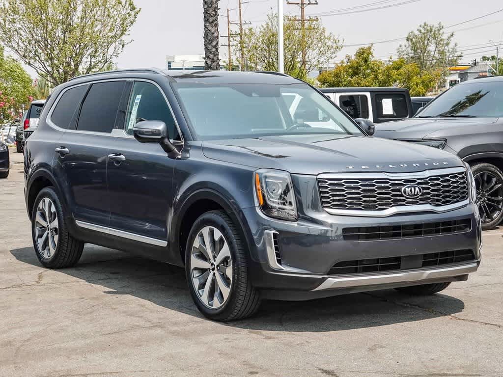 Thumbnail: 2020 Kia Telluride - 3