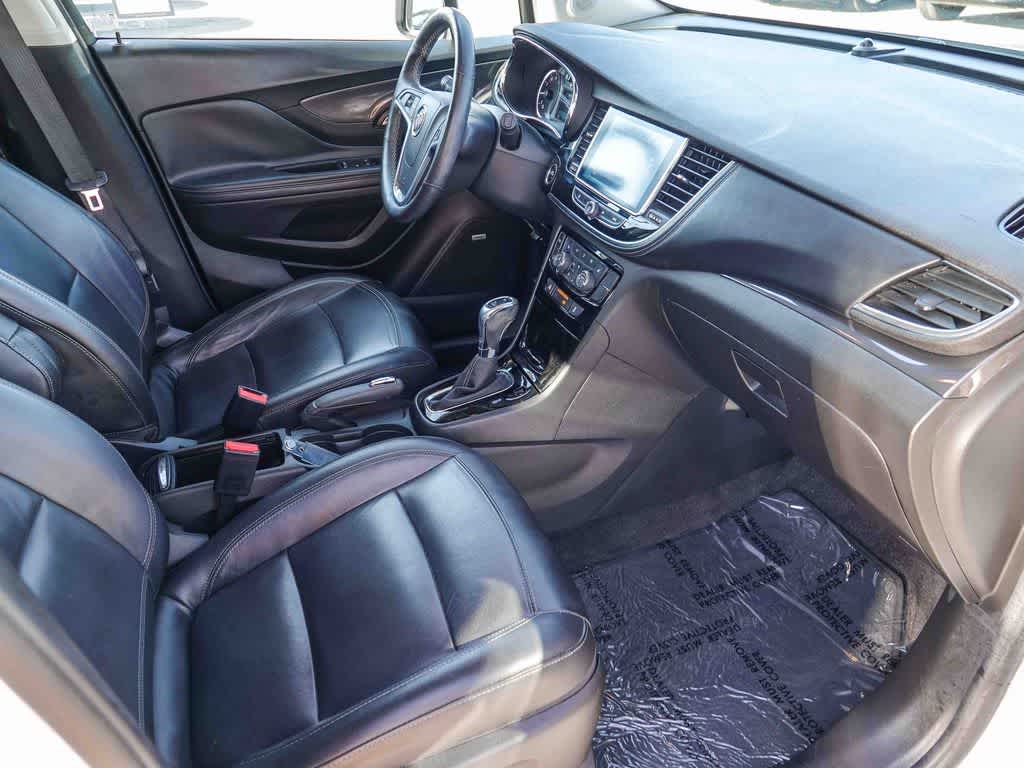 Thumbnail: 2017 Buick Encore - 15