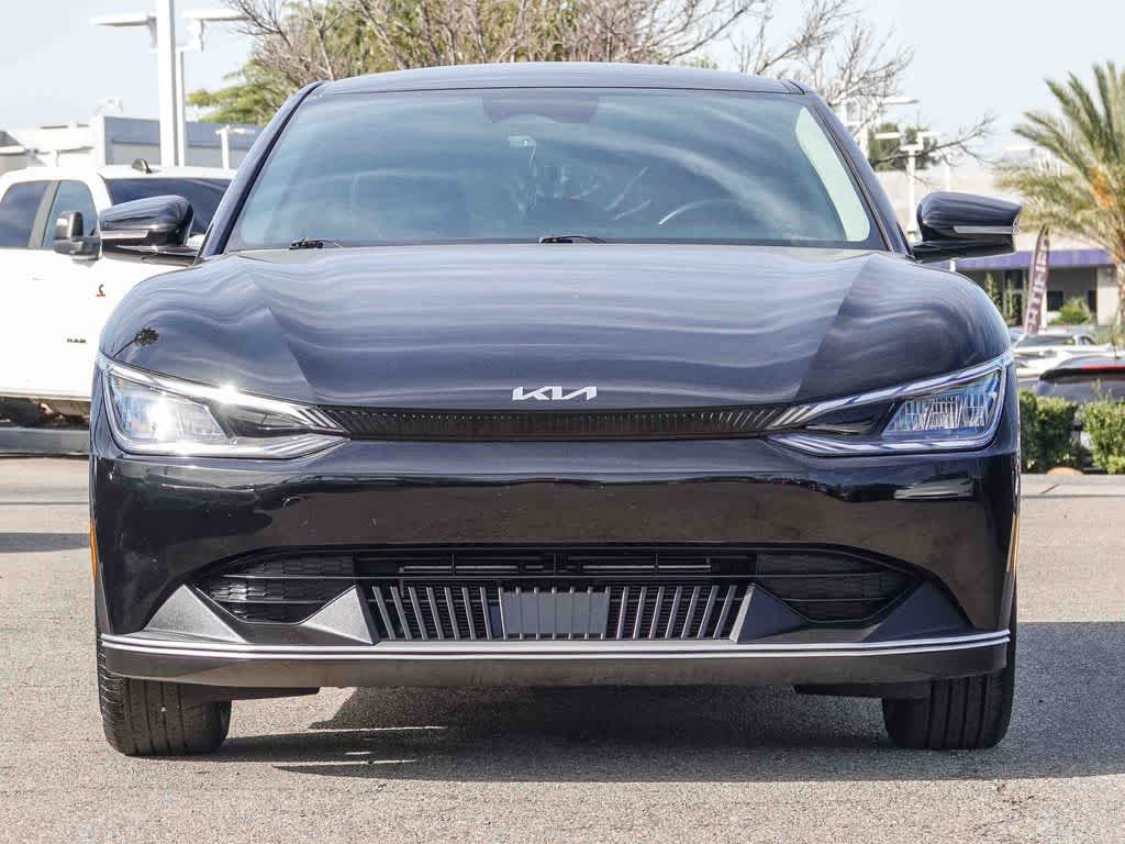 Thumbnail: 2024 Kia EV6 - 2