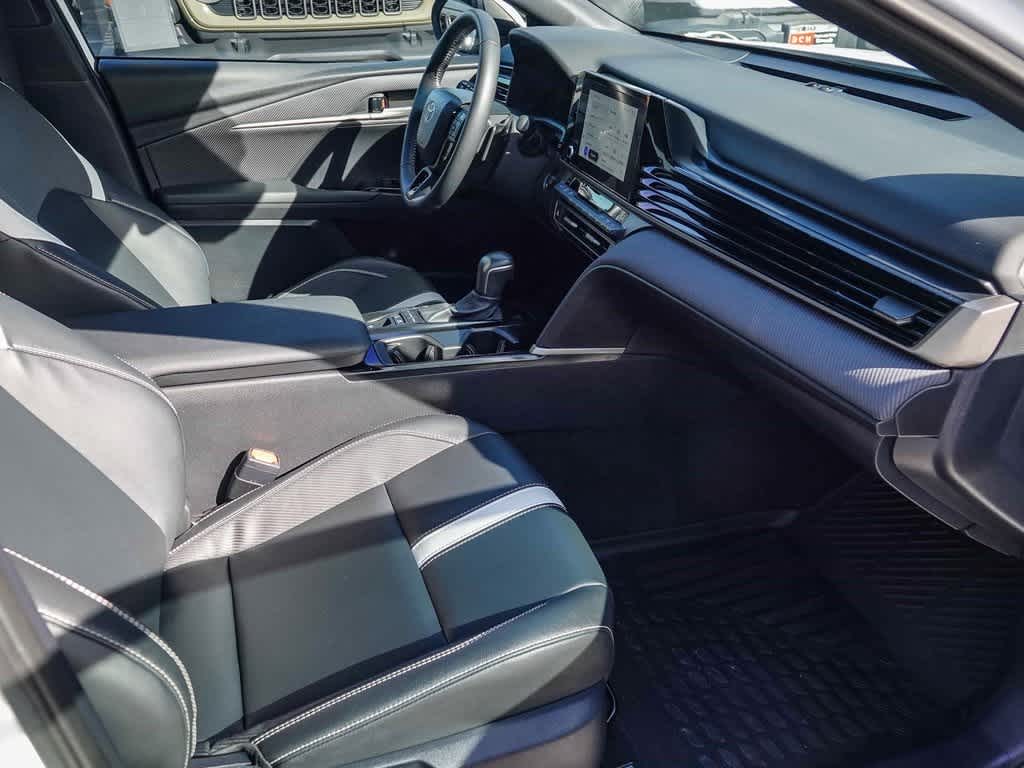 Thumbnail: 2025 Toyota Camry - 15