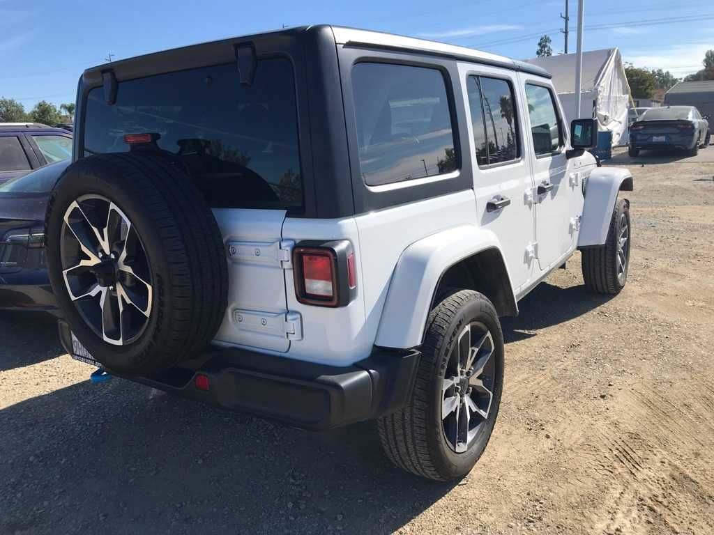 Thumbnail: 2024 Jeep Wrangler - 3