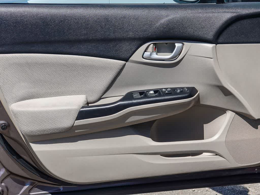Thumbnail: 2013 Honda Civic - 19