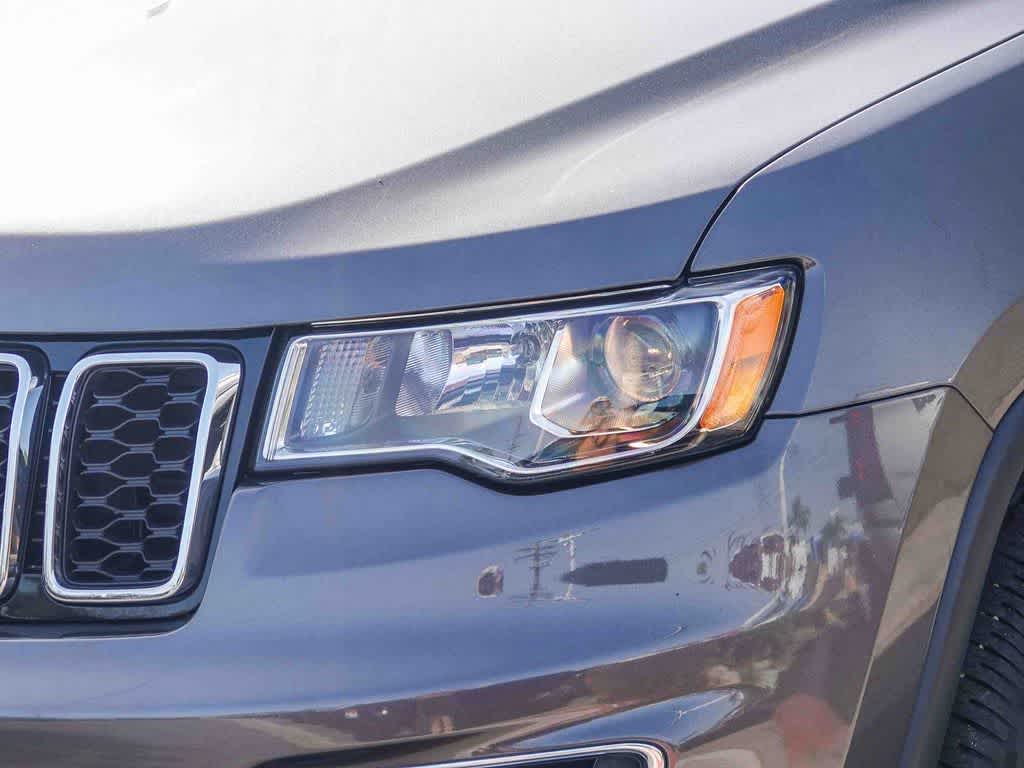 Thumbnail: 2020 Jeep Grand Cherokee - 8