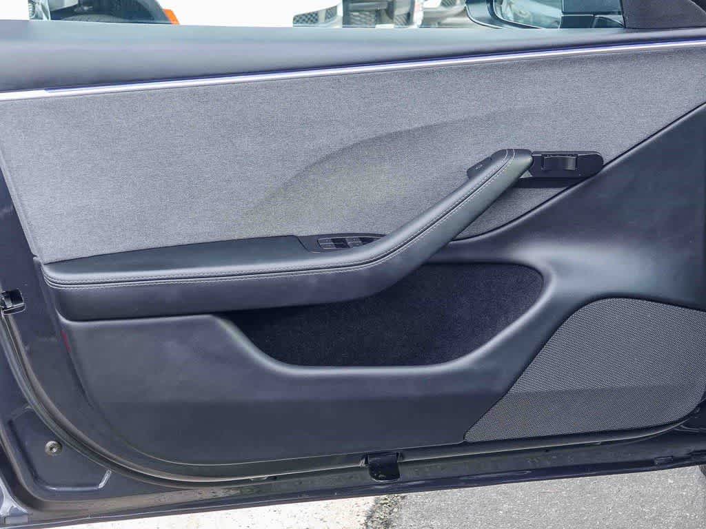 Thumbnail: 2024 Tesla Model 3 - 18