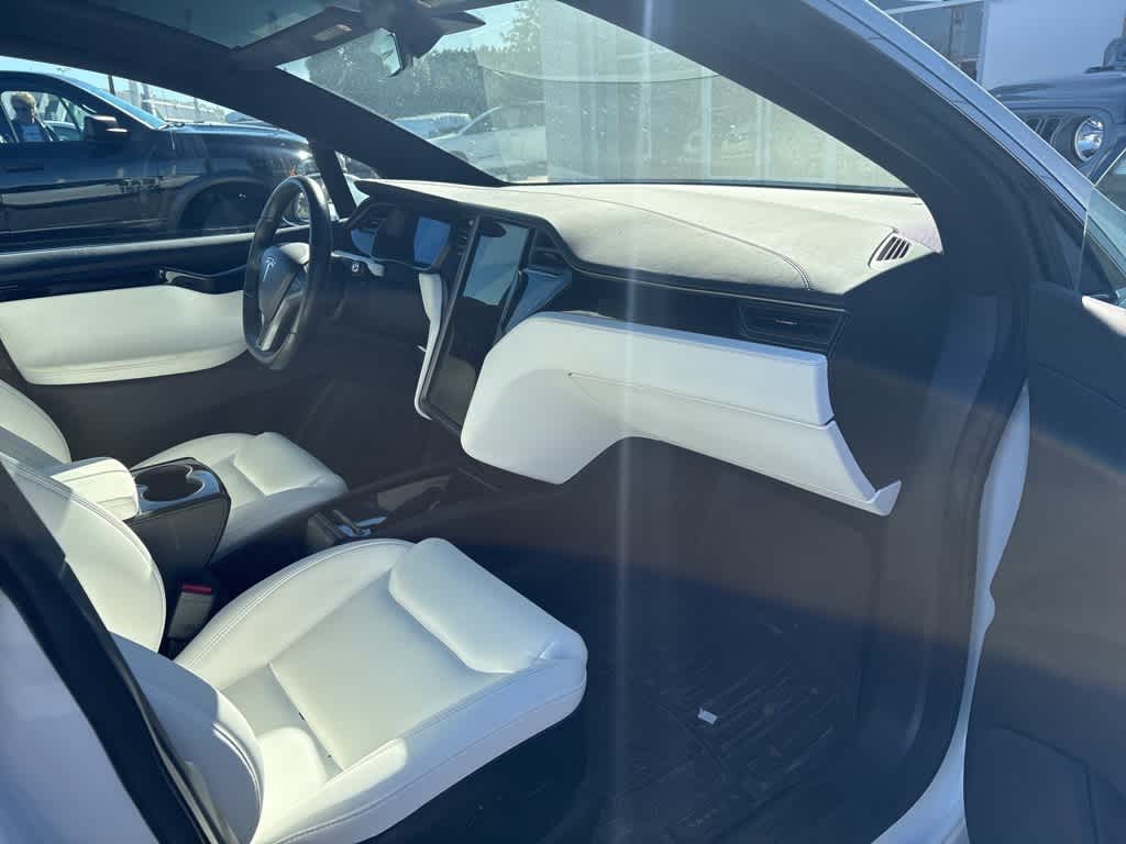 Thumbnail: 2021 Tesla Model X - 7