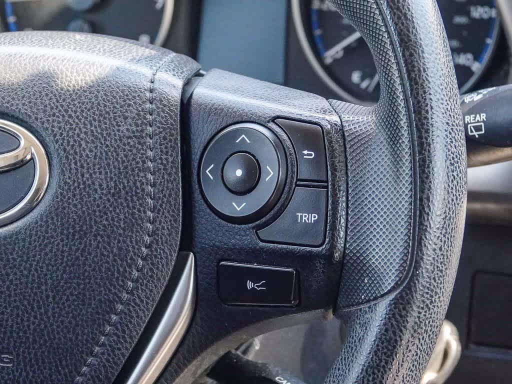 Thumbnail: 2017 Toyota RAV4 - 15