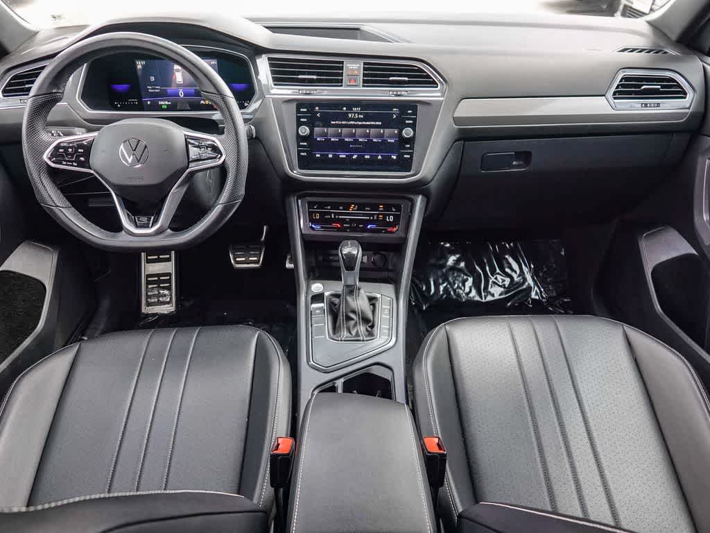 Thumbnail: 2022 Volkswagen Tiguan - 11