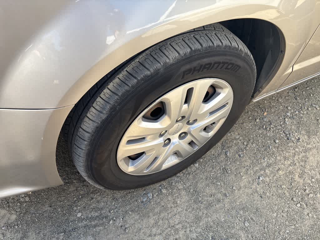 Thumbnail: 2015 Dodge Grand Caravan - 2