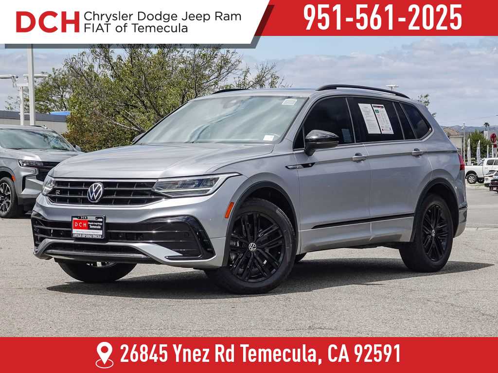 Thumbnail: 2022 Volkswagen Tiguan - 1
