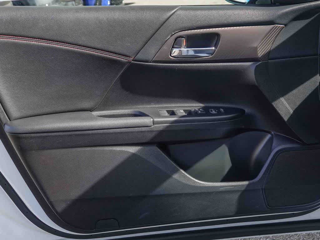 Thumbnail: 2017 Honda Accord - 19