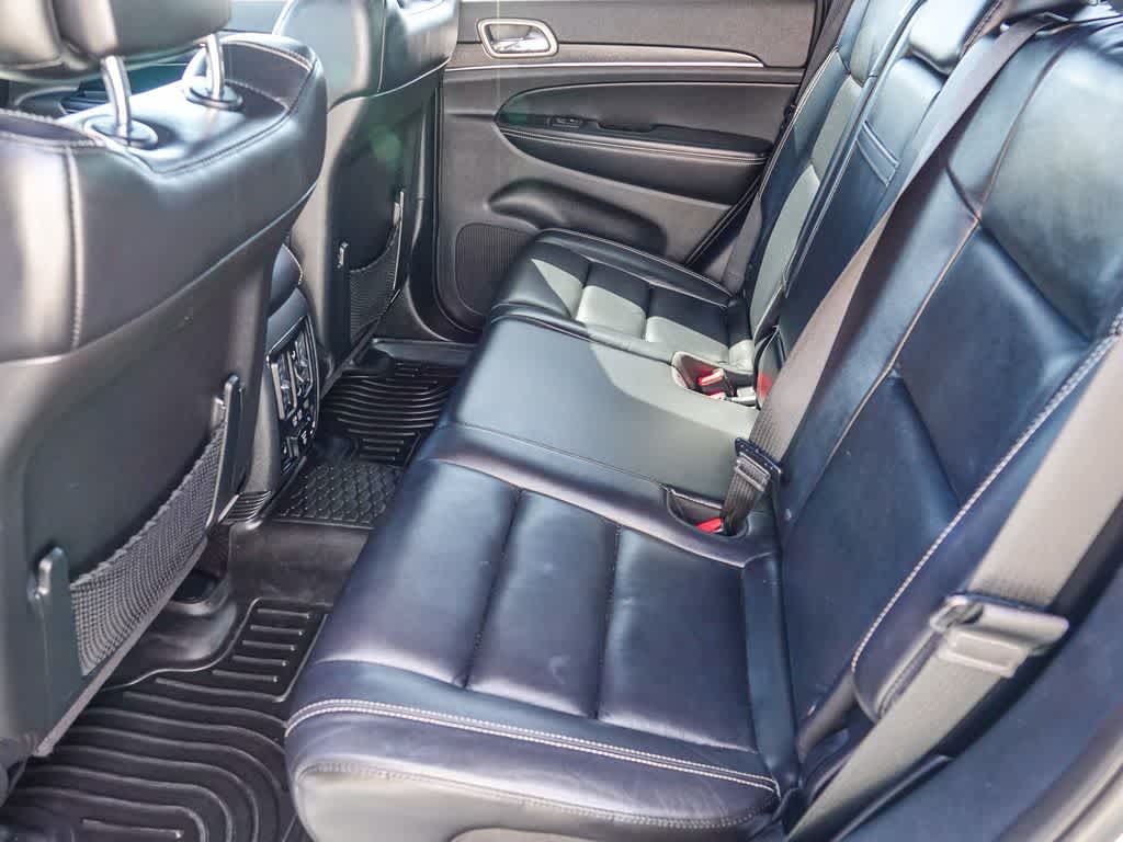 Thumbnail: 2017 Jeep Grand Cherokee - 17