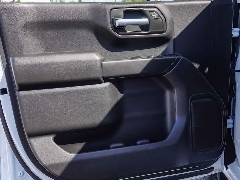 Thumbnail: 2023 GMC Sierra 1500 - 19