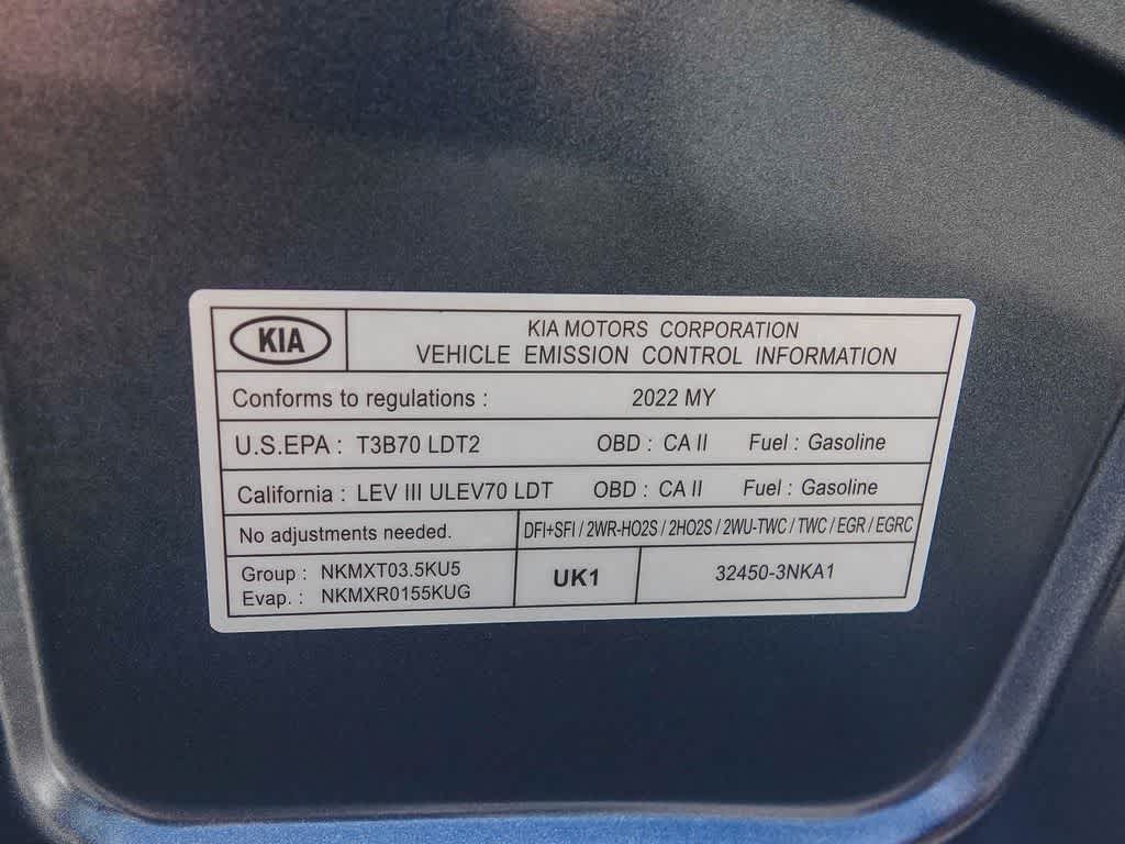 Thumbnail: 2022 Kia Carnival - 27