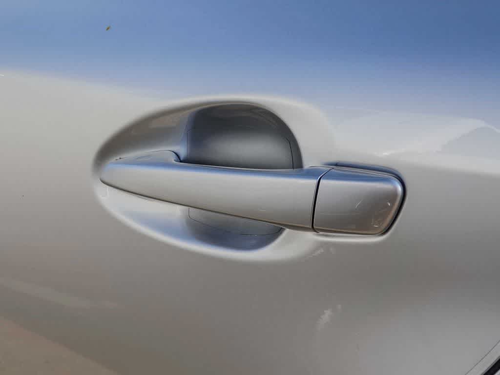 Thumbnail: 2015 Lexus GS - 18