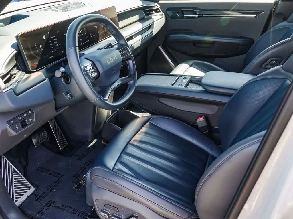 Thumbnail: 2024 Kia EV9 - 16