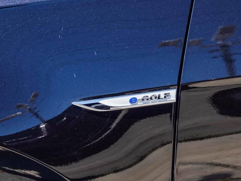 Thumbnail: 2019 Volkswagen e-Golf - 10