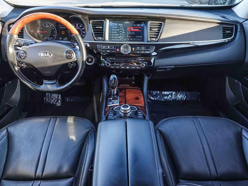 Thumbnail: 2017 Kia K900 - 10