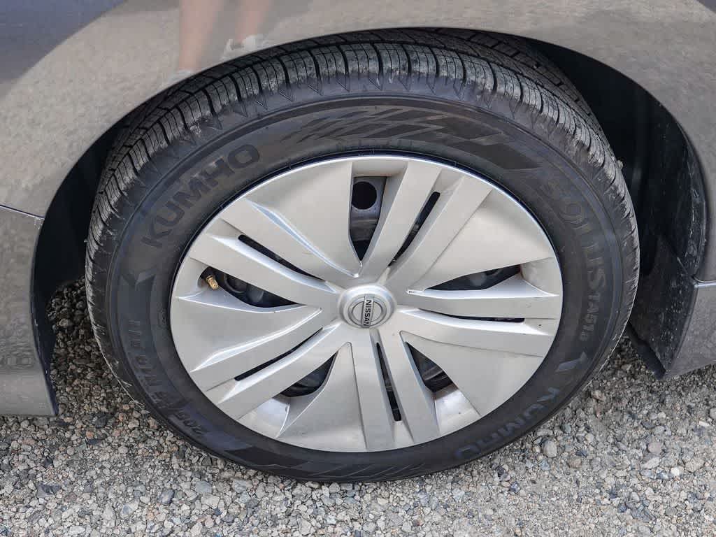 Thumbnail: 2022 Nissan Leaf - 20