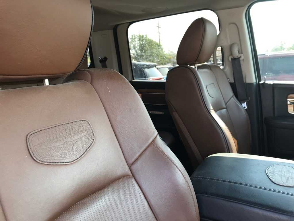 Thumbnail: 2015 RAM 3500 - 11
