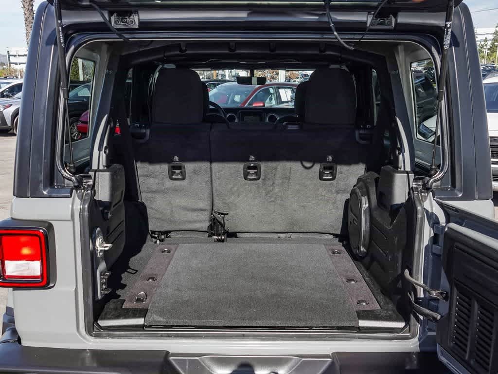 Thumbnail: 2023 Jeep Wrangler - 25