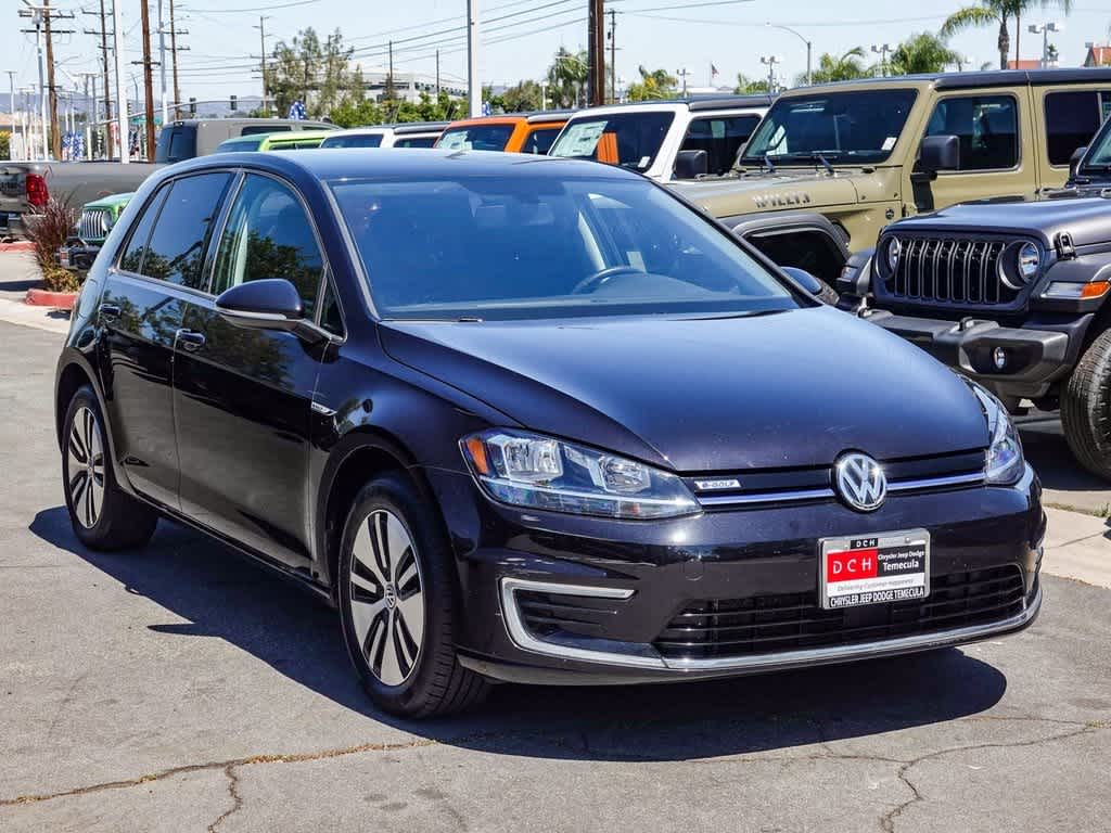 Thumbnail: 2019 Volkswagen e-Golf - 3