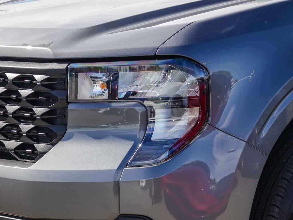 Thumbnail: 2025 Ford Maverick - 8