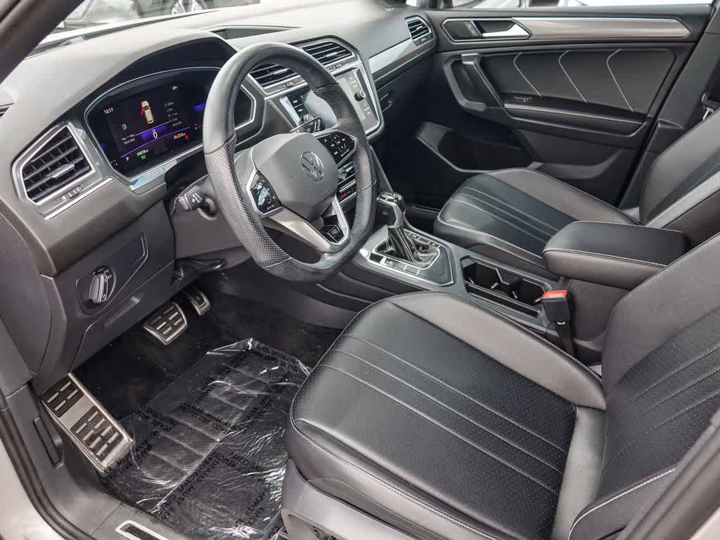 Thumbnail: 2022 Volkswagen Tiguan - 16