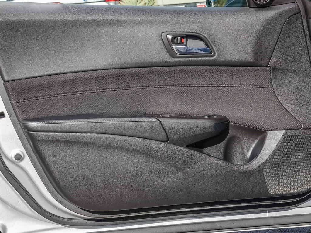 Thumbnail: 2013 Acura ILX - 19